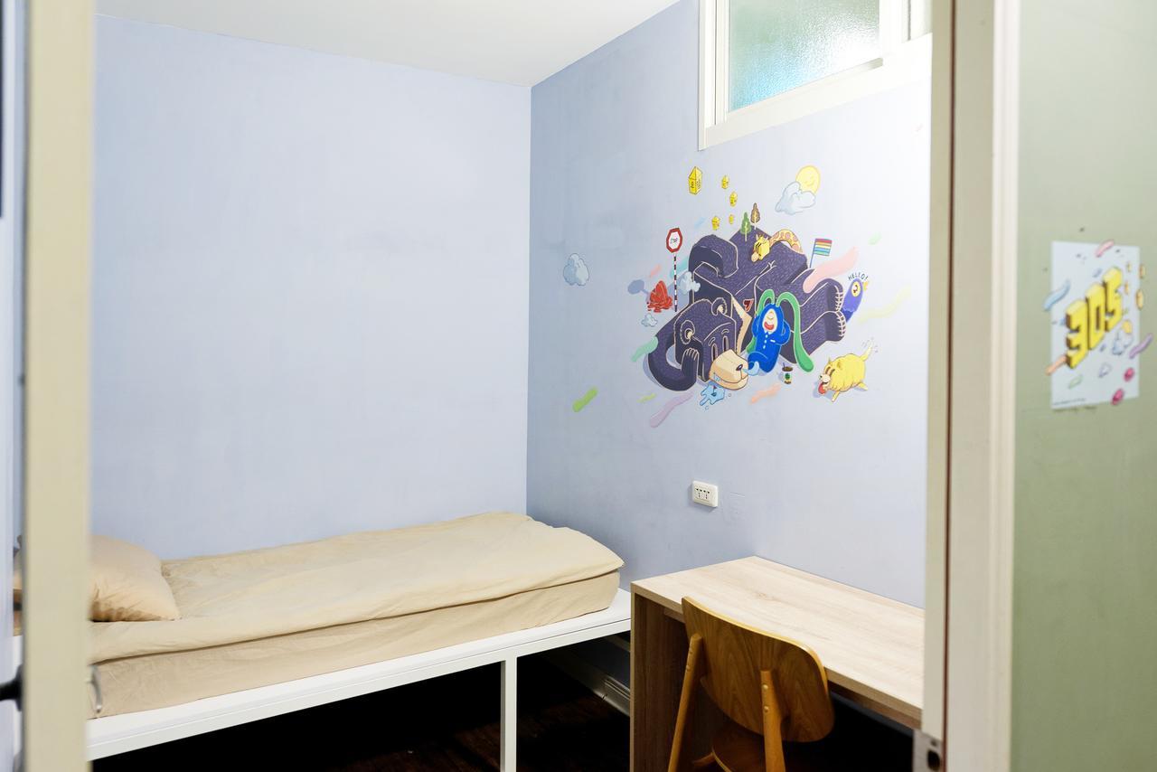 Flip Flop Hostel - Main Station Ταϊπέι Εξωτερικό φωτογραφία