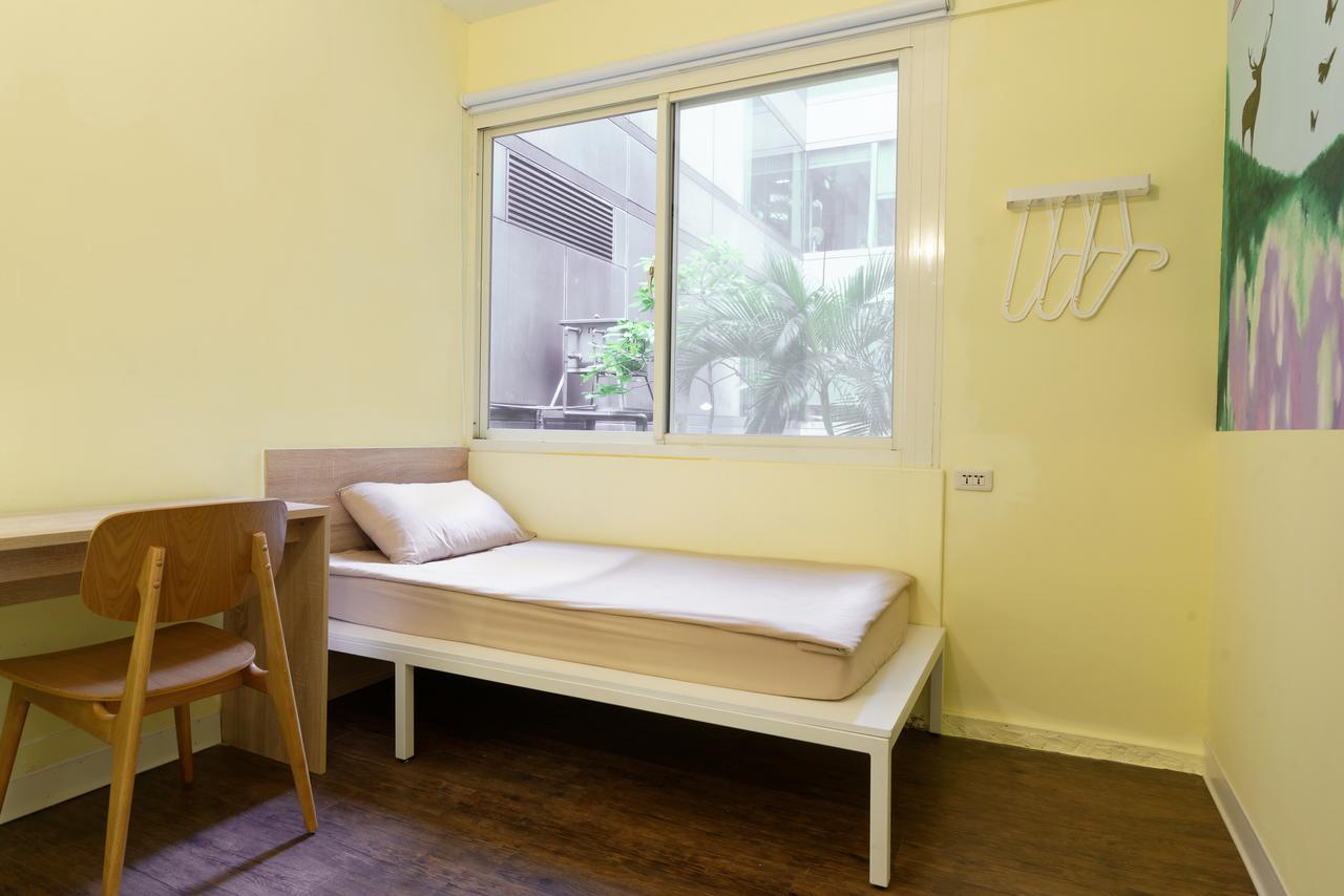 Flip Flop Hostel - Main Station Ταϊπέι Εξωτερικό φωτογραφία