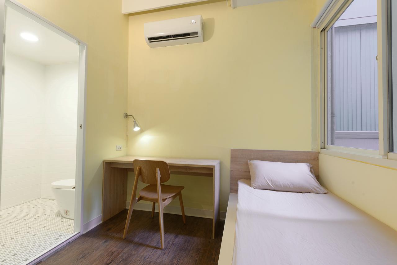 Flip Flop Hostel - Main Station Ταϊπέι Εξωτερικό φωτογραφία